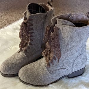 Mukluk boot's